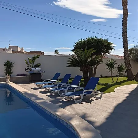 Βίλα Detached With Private Pool Τορεβιέχα