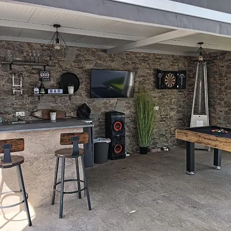 Detached With Private Pool