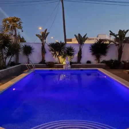 Villa Detached With Private Pool *