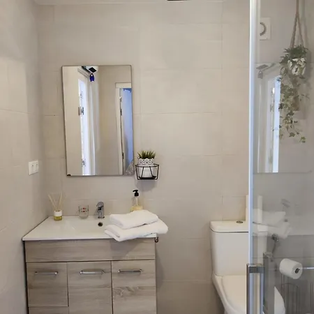Detached With Private Pool Вилла Торевьиа