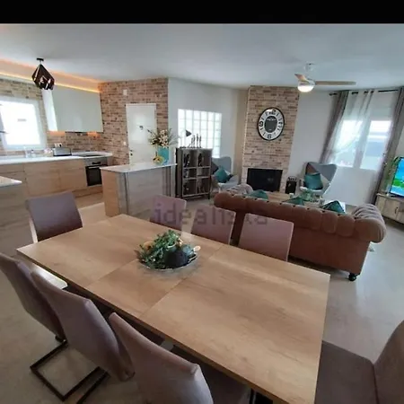 Detached With Private Pool Villa